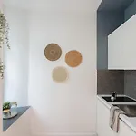 Apartamento Chic Studio: Historic Elegance